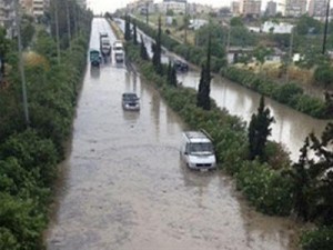 Χάος στην Θεσσαλονίκη λόγω...βροχής!