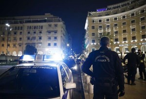 Θεσσαλονίκη - lockdown: Νυχτερινές περιπολίες και έλεγχοι ΕΛΑΣ – Δημοτικής Αστυνομίας (video)