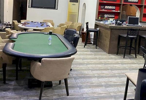 Θεσσαλονίκη-Κορωνοϊός: Έπαιζαν πόκερ σε παράνομη χαρτοπαικτική λέσχη εν μέσω lockdown