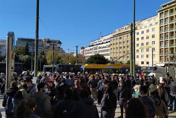 Αθήνα: Χημικά και ένταση στο φοιτητικό συλλαλητήριο 