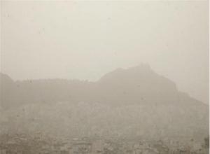 «Αόρατη» από την αφρικανική σκόνη η Αθήνα 
