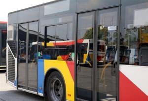 Ακυρώθηκε ο διαγωνισμός για τα 750 αστικά λεωφορεία σε Αθήνα-Θεσσαλονίκη