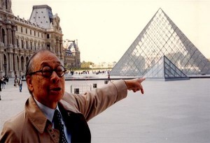 Έφυγε από τη ζωή ο αρχιτέκτονας της γυάλινης πυραμίδας του Λούβρου  Γιου Μιν Πέι