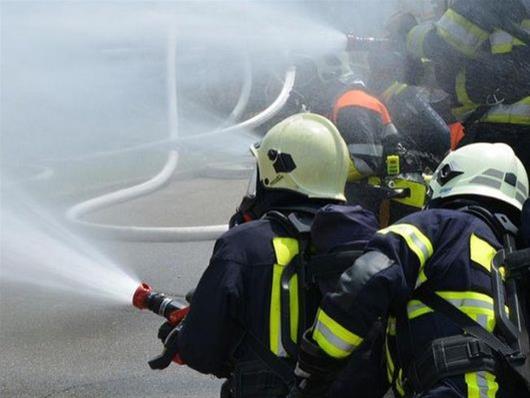 Πυροσβέστες εντόπισαν νεκρή κατά την κατάσβεση πυρκαγιάς στην Λ. Αλεξάνδρας