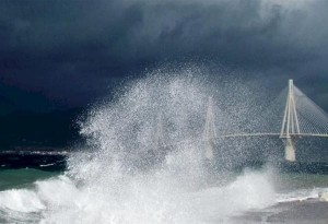 ΕΛΚΕΘΕ: Κίνδυνος για τσουνάμι και στις Eλληνικές θάλασσες