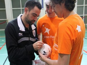 Ο Ιγνάτιος Καϊτεζίδης στηρίζει τη διεθνή καμπάνια για τα τυφλά παιδιά «Mια μπάλα για όλους» 