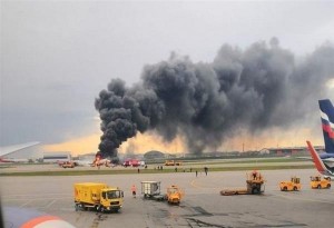 Μόσχα: Τουλάχιστον 41 οι νεκροί από την πυρκαγιά στο αεροσκάφος της Aeroflot