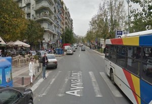 Θεσσαλονίκη: Αιωνόβιες ελιές από τη Χαλκιδική ''μετακομίζουν'' στην οδό Αγγελάκη