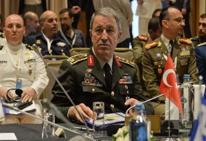Νέο εθνικό παραλήρημα από τον Τούρκο Υπουργό Εξωτερικών Χουλουσί Ακάρ