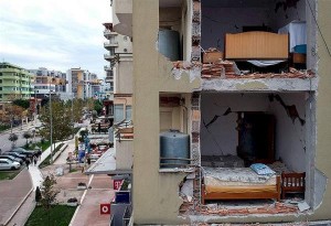 Η Αλβανία μετρά τις πληγές της  - Στους 49 οι νεκροί από τον φονικό σεισμό