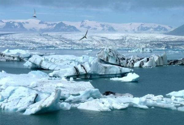 Επιταχύνεται το λιώσιμο των πάγων στην Ανταρκτική
