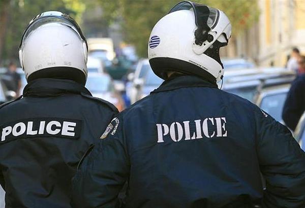 Η Ένωση Αστυνομικών Υπαλλήλων Θεσσαλονίκης διαμαρτύρεται για τη φύλαξη του Χριστουγεννιάτικου δένδρου