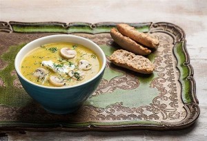 Βελουτέ σούπα λαχανικών από την Αργυρώ Μπαρμπαρίγου