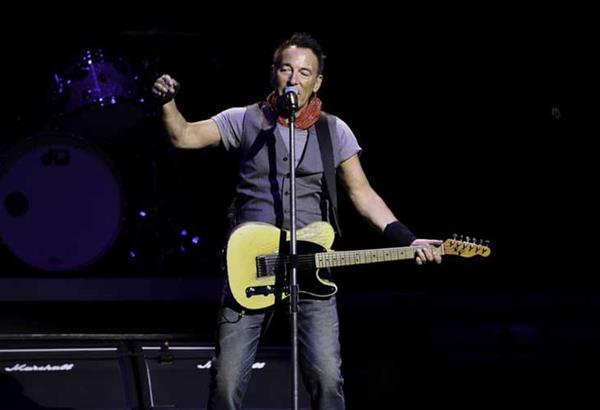 Jersey 4 Jersey: Διαδικτυακή συναυλία για την πανδημία με Springsteen, Jon Bon Jovi, Halsey κ.α.