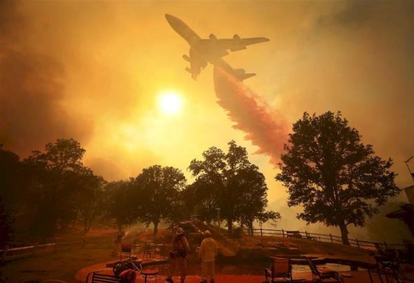 Η πυρκαγιά στην Καλιφόρνια μαίνεται. Η μεγαλύτερη πυρκαγιά στην ιστορία της Πολιτείας