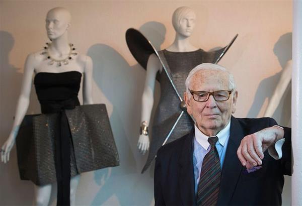 Πέθανε ο σπουδαίος σχεδιαστής μόδας Pierre Cardin