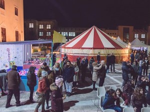 Συνεχίζεται το «The Christmas Circus» στη Μονή Λαζαριστών (Θεσσαλονίκη Χριστούγεννα 2016)