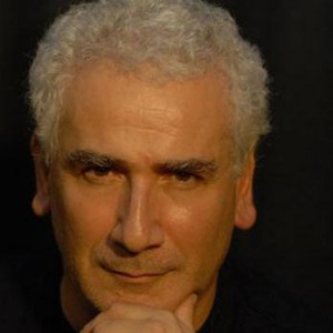 Δαμιανός Κωνσταντινίδης (σκηνοθέτης παράστασης «ΜουγκαΦΟΝ-ΟΙ»)