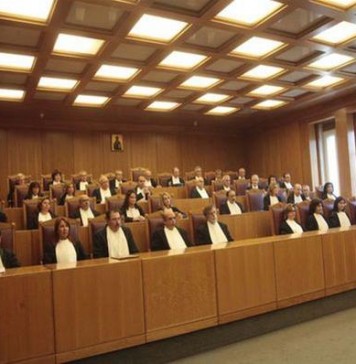 Διοικητικοί δικαστές κατά Πολάκη για τις δηλώσεις πόθεν έσχες