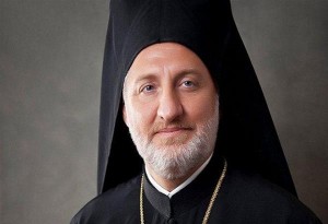 Αρχιεπίσκοπος Αμερικής Ελπιδοφόρος:  «Το φως εν τη σκοτία φαίνει, και η σκοτία αυτό ου κατέλαβεν»
