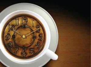 Το «Όσο κρατάει ένας καφές» στο Έντεχνον