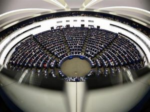 Η Ευρωβουλή δίνει 600.000 ευρώ σε νεοναζί
