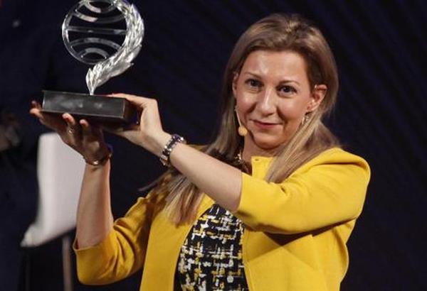Η Εύα Γκαρθία Σάενθ ντε Ουρτούρι κέρδισε το Premio Planeta de Novela και 601.000 ευρω