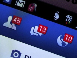 Τα κρυμμένα κόλπα του Facebook που πρέπει να γνωρίζεις