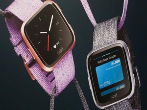 Ανακοινώθηκε η κυκλοφορία του Fitbit Versa, του δεύτερου smart watch μετά το Apple watch