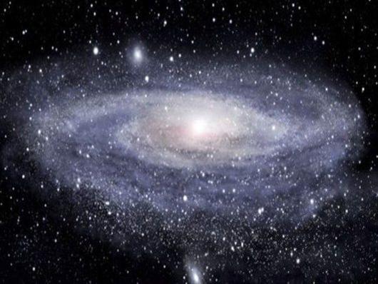 Ανακαλύφθηκε πανάρχαιος γαλαξίας «κρυμμένος» πίσω από έναν άλλο