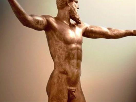 Γιατί τα αγάλματα των Αρχαίων Ελλήνων είχαν μικρό πeoς;