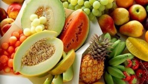 Το καλοκαιρινό φρούτο που προστατεύει από καρκίνο, καρδιακά και διαβήτη