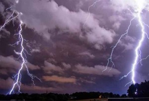 Έκτακτο δελτίο επιδείνωσης καιρού: Έρχονται καταιγίδες και χαλάζι 