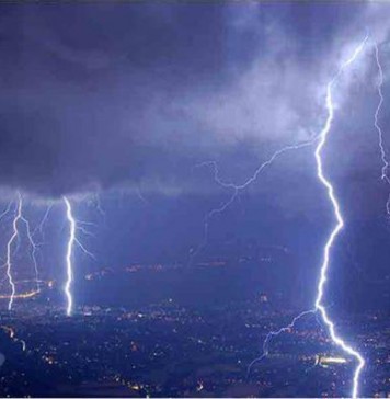 Εκτακτο δελτίο της ΕΜΥ: Ισχυρές καταιγίδες στη Θεσσαλονίκη