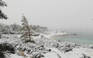 Οι καβουρότρυπες στη Χαλκιδική, είναι πανέμορφες ακόμα και με χιόνι. Βίντεο