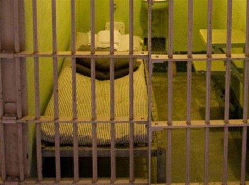 Κρεμάστηκε μέσα στο κελί του στις φυλακές Μαλανδρίνου 49χρονος ισοβίτης