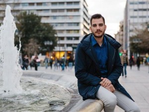 O πρώτος ανοιχτά gay Έλληνας αστυνομικός