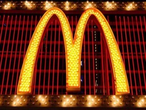 McΣαρακοστή: Η νηστεία στα McDonald's είναι απολαυστική!