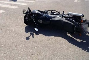 Περιφερειακός Θεσσαλονίκη: Οχημα της ΕΛ.ΑΣ συγκρούστηκε με μοτοσικλέτα - Ένας νεκρός και δύο τραυματίες