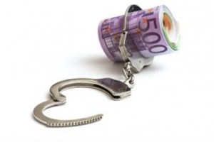 Λογίστρια στην Θεσσαλονίκη χρωστούσε 20 εκ. ευρώ στο δημόσιο
