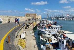 Τραγωδία στην Κρήτη – Νεκρός ο 16χρονος που έπεσε στο Ενετικό Λιμάνι