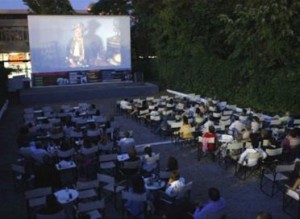 Ώρα για θερινό σινεμά σε Νεάπολη και Συκιές
