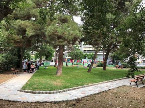 Δήμος Θεσσαλονίκης: Yπεγράφη η σύμβαση για τις αναπλάσεις πάρκων γειτονιάς