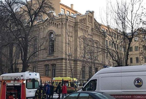 Κατέρρευσαν όροφοι σε Πανεπιστήμιο της Αγίας Πετρούπολης: Φόβοι για εγκλωβισμένους