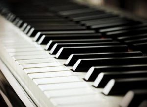Μαθήματα πιάνου ΔΩΡΕΑΝ μέσω διαδικτύου