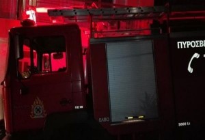 Αθήνα: Υπό έλεγχο  τέθηκε η φωτιά σε γραφεία πίσω από την Βαρβάκειο αγορά