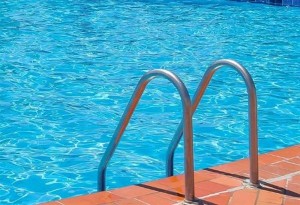 Τραγωδία στην Κύπρο - Αγοράκι 2,5 ετών πνίγηκε σε πισίνα εξοχικού