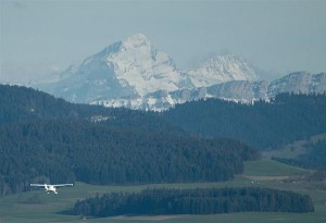 Ξεκληρίστηκε τετραμελής οικογένεια σε συντριβή αεροσκάφους στην Ελβετία