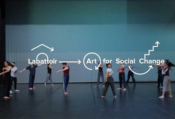 Εργαστήριο σύγχρονου χορού και αυτοσχεδιασμού Playful MoveMent με τη Μαρία Πίσιου