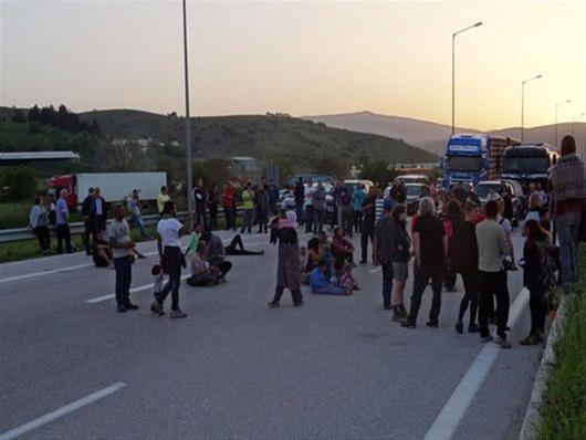 Πορεία προς την Εγνατία Οδό πραγματοποίησαν πρόσφυγες από το camp Διαβατών